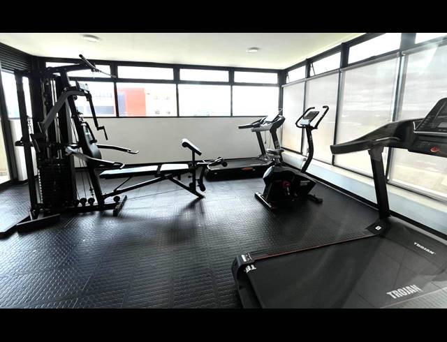 2 BEDROOM APARTMENT FOR SALE IN UMHLANGA RIDGE
